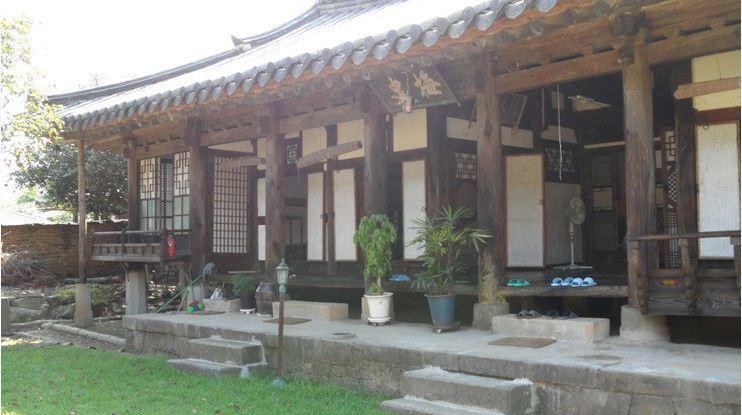 فندق Goseong Choi Pilgan'S Old House المظهر الخارجي الصورة