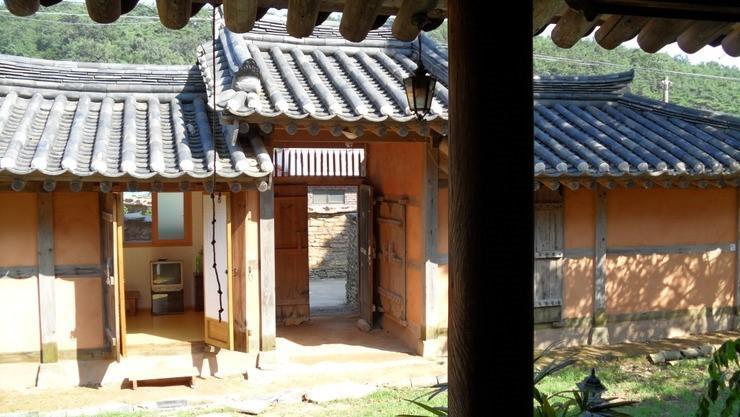 فندق Goseong Choi Pilgan'S Old House المظهر الخارجي الصورة